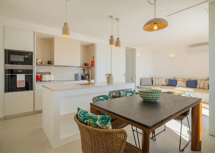 Casa Dos Pedros * São Roque